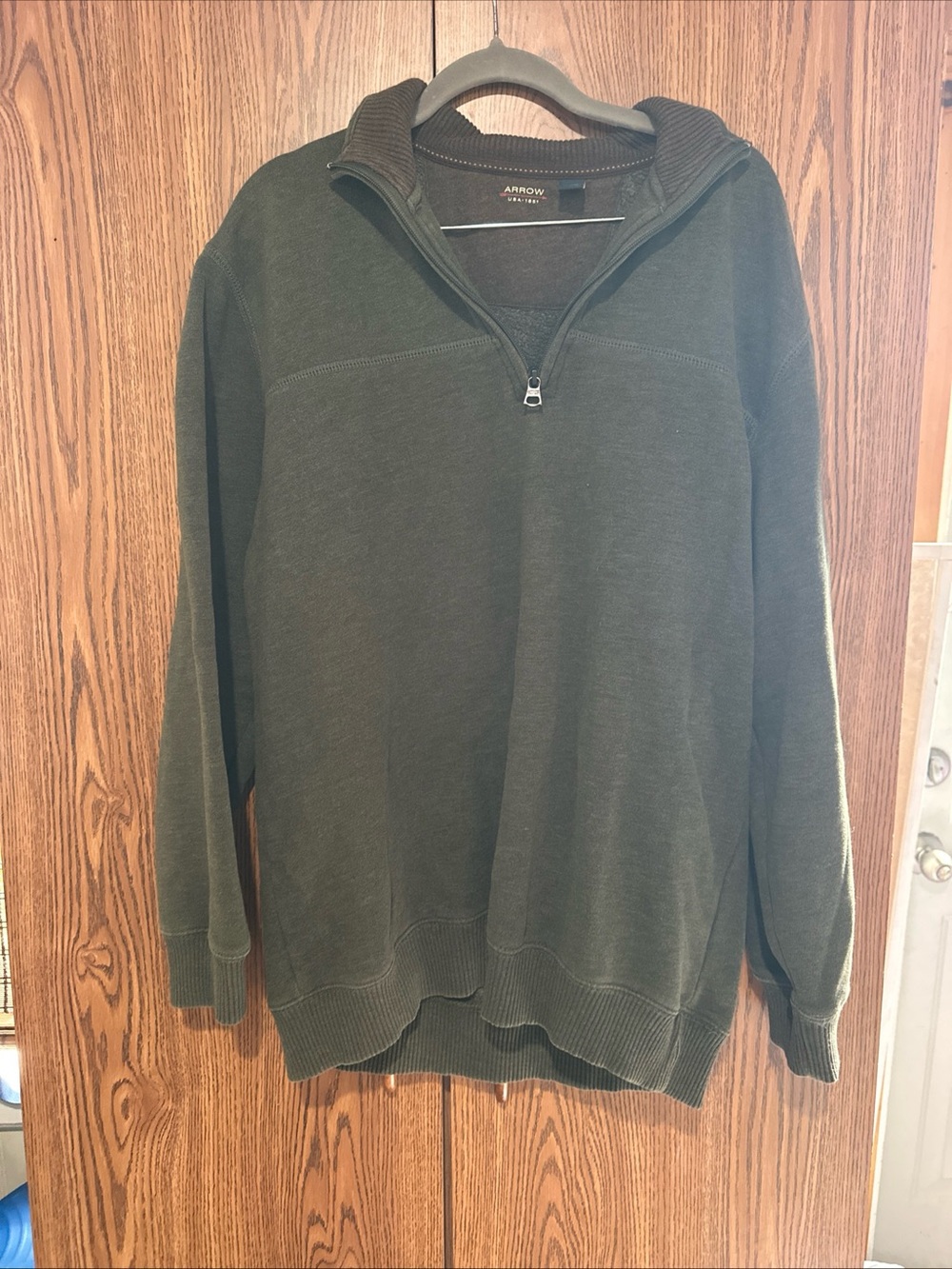 Arrow Men's Olive Green Half-Zip Pullover Sweater
